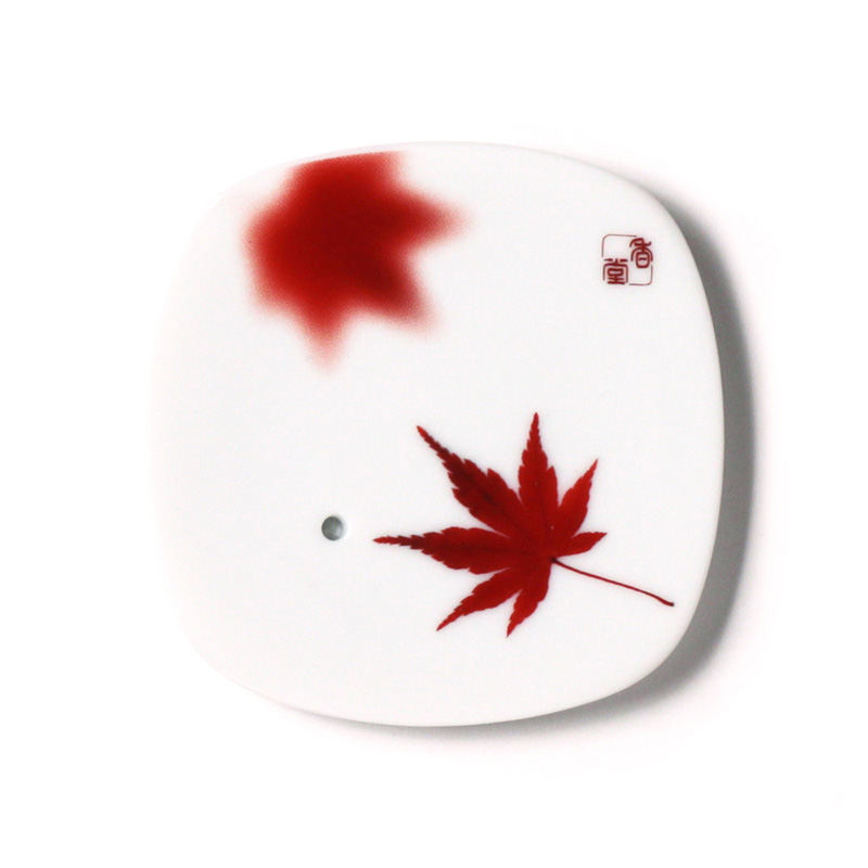 Ceramic Plate Maple Leaf